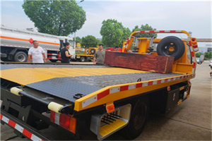 诸暨附近拖车电话号码服务